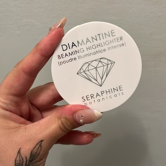 NEW! Diamantine Beaming Highlighter - Picture 2 of 4